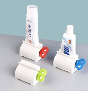 เก็บฟรี คูปองลดค่าส่ง ++พร้อมส่งจากไทย++ ที่บีบยาสีฟัน ที่ดันยาสีฟัน ที่รีดยาสีฟัน แบบม้วน ไขลาน ใช้งานง่ายมาก สะดวก คุ้มค่า ส่งไว 1-2วันได้ของ