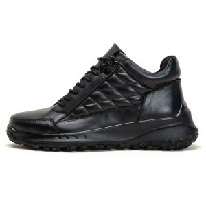 Sepatu Sneakers Pria Bahan Kulit Kasual High Beck Outsole Rubber RCN 202
