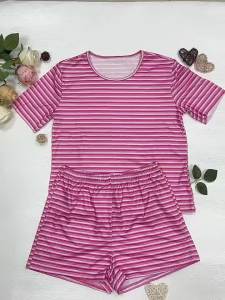 ชุดสำหรับผู้หญิงฤดูร้อน ชุดนอนสองชิ้นลายทางใหม่ แขนสั้น กางเกงขาสั้น เหมาะสำหรับการสวมใส่กลางแจ้ง