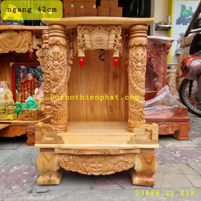 Bàn thờ thần tài thổ địa gỗ xoan ngang 42 cm quỳ trụ mẫu mới rất đẹp