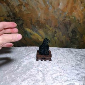 188 grams Large size premium deep greenish Nephrite 3 dimensional Howling Pi Xiu Jade display/handheld (with certificate) [Natural Crystal] 188克大号和田玉塔青墨绿立体啸天貔貅摆件/手把(带证书)