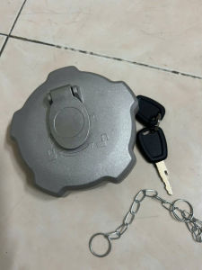 Nắp dầu gắn xe tải cheng long hải âu(H7-H5-M3)có nắp đậy kèm chìa khoá giá 1 cáihàng mới về.