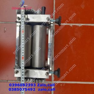 Máy cán mựccá đuốithịt bò khô quay tay 2 quả lô dài 17cm