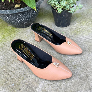 Dép Nữ Sục cao gót 7cm Trường Hải màu nâu da mềm SB116