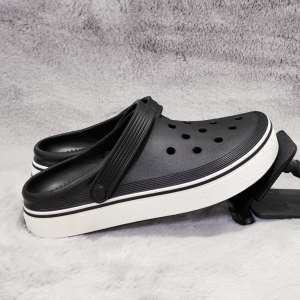 crocs high quality sports slippers and sandals for men and women slim fit OEM