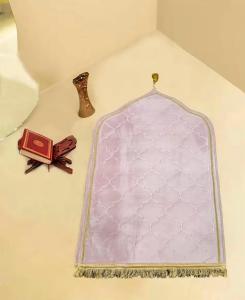 Sejadah Gebu Kubah | Sejadah Hantaran Muslim Karpet - Tebal dan Lembut - Selesa dan Tahan Lama Attire Sejadah Murah