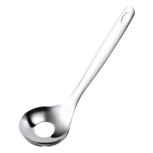 ช้อนลูกชิ้น ช้อนตักลูกชิ้น ช้อนแสตนเลสมีรูตรงกลาง อุปกรณ์ทําลูกชิ้น สําหรับปั้นลูกชิ้นหรือปั้นอาหาร ให้เป็นทรงกลม ช้อนกด ที่ทําลูกชิ้น