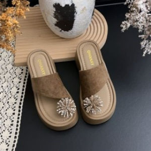 [Free Shipping] Sparkling Rhinestone Beach Flip-Flops Anti-Slip Fashionable and Versatile Summer Outdoor Sandals for Women