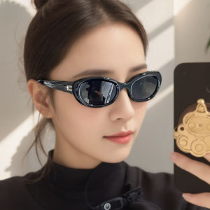 (GENTLE MOSCOT) Oval Retro Sunglasses for Women Korean Fashion Summer Protection Sunglasses