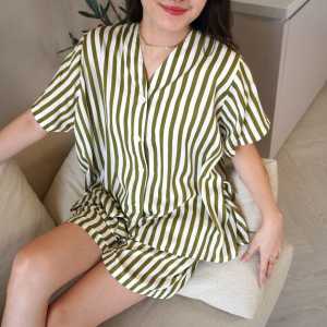 Setelan Wanita Terbaru Setelan Baju Tidur Wanita Motif Salur – Rayon Premium Nyaman & ModisTerlaris 2025