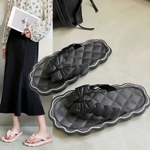 [Free Shipping] New Style Flip-Flops With Bow Beach Sandals Soft-Soled Summer Outdoor Wear WomenS Flat Comfortable Cloud Sandals
