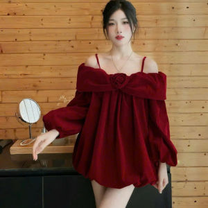 Đầm bí mặc Noel Tết đầm Nhung bí trễ vai có dây tay bồng dáng ngắn đính hoa kèm quần rời
