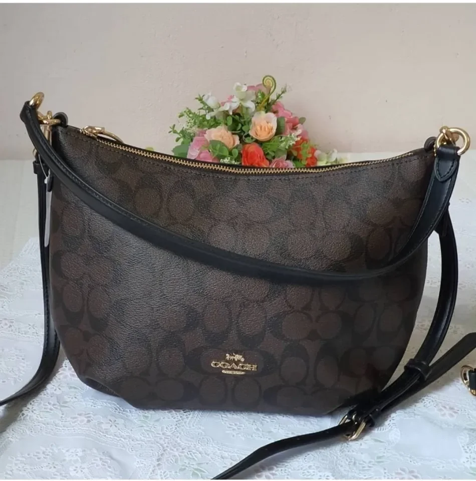 Coach signature outlet small skylar hobo