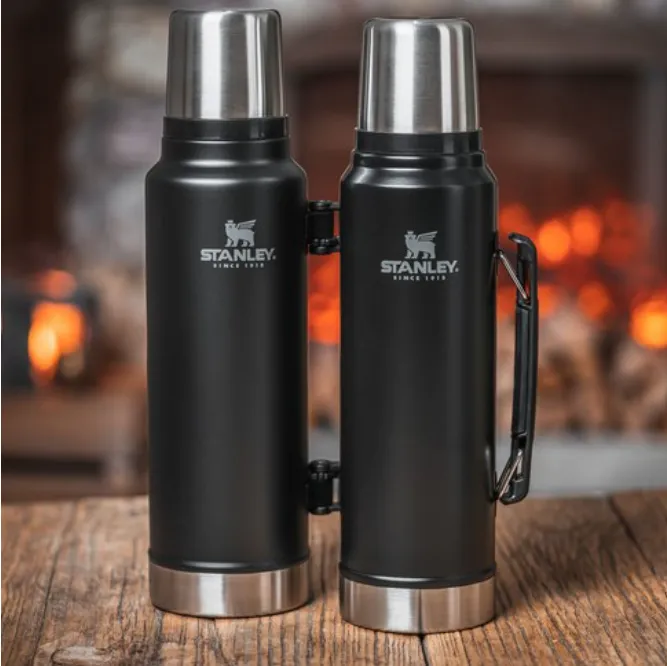 STANLEY CLASSIC LEGENDARY BOTTLE (2 QT) ○ Stainless Steel