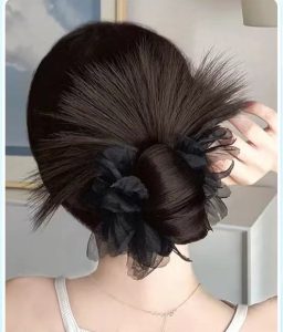Lazy feather wig Hair clip low bun wig Low-tied chicken feather bun wig Net flower clip
