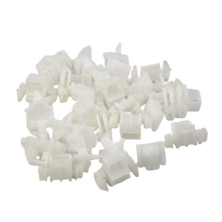 Trim clips for Mercedes Sacco paneling W201 & W124