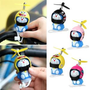 โดราเอมอนหมวกกันน็อกไฟเป็ดสีเหลือง การ์ตูนจักรยานรถจักรยานยนต์ อะไหล่ รถยนต์