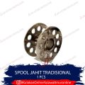 Spool Besi Mesin Jahit Tradisional. 