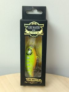 เหยื่อปลั๊ก ยี่ห้อ Lure Master Gold รุ่น C320 (Crank Bait) ขนาด 6.5 ซม น้ำหนัก 18 กรัม