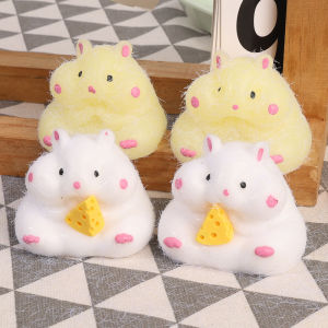 In Stock Cute hamster pinch fun stress relieving toys-soft TPR cheese mouse clip Adults Children Gifts stress relieving toys可爱仓鼠捏捏乐解压玩具-柔软 TPR 奶酪鼠标夹 成人 儿童 礼物 减压玩具