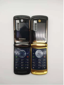 Unlocked Motorola RAZR2 V8 GSM 2MP Camera 512MB/2GB ROM Cellphone 100% Original Bluetooth Flip Mobile Phone
