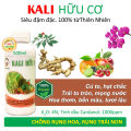 Phân bón KALI HỮU CƠ siêu đậm đặc. Củ to, hạt chắc. Trái to tròn mọng nước. Hoa tươi sắc, bền lâu. Chống rụng hoa rụng trái non. Ức chế sâu bệnh hại. Chiết xuất 100% từ Thiên Nhiên. 