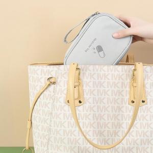 Travel First Aid Bag Empty Medicals Bag with Multiple CompartmentsFirst Aid Pouch with Zipper Closure for Camping