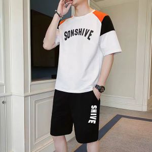 ผู้ชายชุดกีฬาลำลองกลางแจ้งแห้งเร็วระบายอากาศแขนสั้นเสื้อยืดคอกลมขนาดใหญ่จ๊อกกิ้ง [เสื้อ + กางเกงขาสั้น]