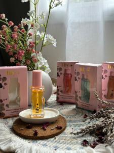 Lily Lip Oil Nourishing Moisturizing