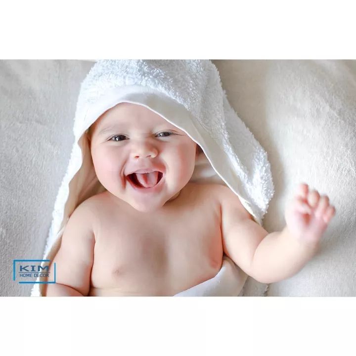 Tranh dán tường hình em bé cười siêu cute dành cho mẹ bầu | Lazada.vn