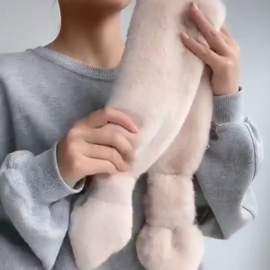 Phong cách Hàn Quốc Phụ Nữ Mùa Đông Lông Thú Giả Cho Chéo khăn choàng kiểu yếm Tinh Khiết màu trơn Fluffy Sang Trọng Lỗ Vòng Cung Khăn choàng quấn Windproof Đồ giữ ấm cổ Khăn Choàng