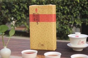 何香伏砖 肖鸿黑茶 MYG HeXiang Dark Tea 上品黑茶 2018（800g）