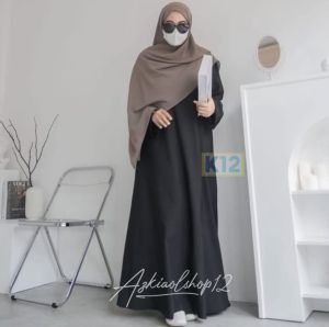 Abaya Modern Polos Elegan Warna Solid untuk Wanita
