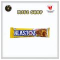 Tango Wafer Roll Blastoz Crunchy Nuts | Krim Cokelat Taburan Kacang - 24 gr (Kemasan 1 Box). 