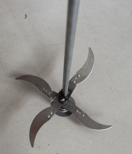 【จัดส่งจากกรุงเทพ】ใบมีดสแตนเลสสำหรับเครื่องสับย่อยอาหารสัตว์DIY ครัวเรือนเลี้ยงไก่เป็ดหมูคนงานทำมือเครื่องตัดหญ้าเครื่องตัดหญ้าเครื่องตัดผักเฉพาะชุดใบมีด ตะแกรงกวาดหญ้า เครื่องตัดหญ้า โครงเกี่ยวข้าวพร้อมใบวงเดือน