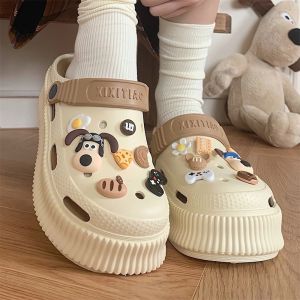 Sandal Kodok Crocks Dewasa Wanita Classic Bae Clog Sepatu Sendal Baim Wedges Terbaru Kekinian