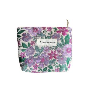 Shoulder Bag Sense of Art Portable Cosmetic Bag Silky Smooth Petite Visual Effect Waterproof and Stain-resistant