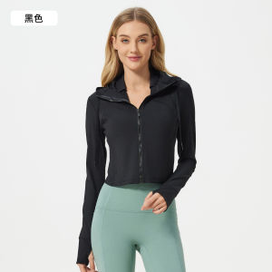 alo yoga แจ็คเก็ตกันแดดสำหรับกีฬากลางแจ้งแบบสั้นสำหรับผู้หญิง ป้องกันแสงแดดสูง UPF50+ แจ็คเก็ตผิวป้องกันรังสียูวี