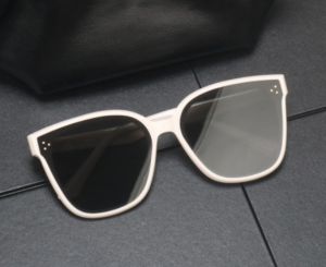 Kacamata Hitam Fashion Korean Trendy Mata Kucing Kaca mata Hitam Wanita Cateye Sunglasses