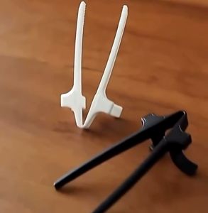 Lazy Finger Chopsticks Snack Assistant Game Player Reusable Snack Clip for Snack Time