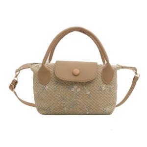 Casual Straw Shoulder Bag Large Capacity Handbag Practical and Elegant Crossobdy Bags for Work and Travel Vacation