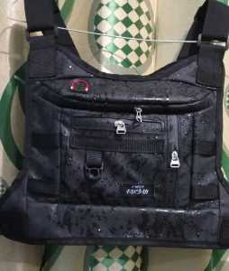 tas dada pria terbaru waterproof/anti air tas depan dada .tas slempang pria waterproof 2023