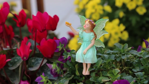 Fairy GardenAccessories Outdoor Indoor Miniatures Fairy Figurines for Plant and Garden Lawn Decoration