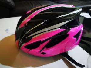 Cycling helmet one-piece bicycle folding helmet bicycle helmet men and women light helmet mountain