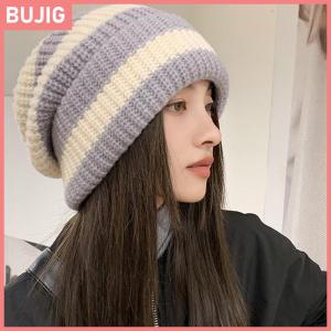 BUJIG หมวกให้ความอบอุ่นในฤดูหนาวสำหรับผู้หญิงหมวกถักแบบเรียงซ้อนแบบลำลองหมวกผู้ชายลายทางฮิปฮอปยูนิเซ็กส์บีนนี่ผู้หญิง
