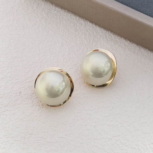 Fashionable Ring Gift 法式耳钉女轻奢高级感气质复古耳环小众设计简约耳饰N0859