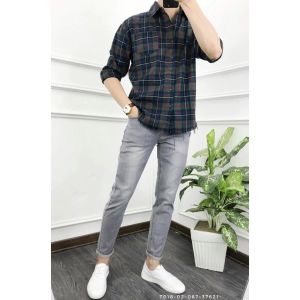 Quần Jean Nam Đen Trơn Dáng Slim Fit Trẻ Trung Năng Động Chất Vải Mịn Đẹp Co Giãn Nhẹ