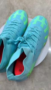 Men Indoor Cleats Professional Futsal Boot Flat Bottomed Football Shoes High-Top Wear Resisting Training Shoes Teenagers2026