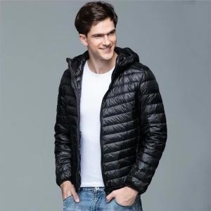 Men Fluffy Winter Coat Fashion Hooded 90 White Duck Down Jackets Ultralight Puffy Down Coat Portable Slim Down Parkas 5XL 6XL