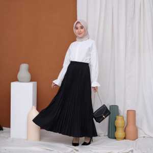ROK PLISKET IMPORT / ROK PANJANG WANITA BAHAN HYGET PRREMIUM FIT TO M-XL / ROK PLISKET REMPEL BESAR BAHAN TEBALIMPORT ORIGINAL 100% / ROK PLISKET PREMIUM HS 100% bhn premium / REMPEL BESAR / ROK PLISKET HIQH QUALITY H 100% IMPORT PREMIUM